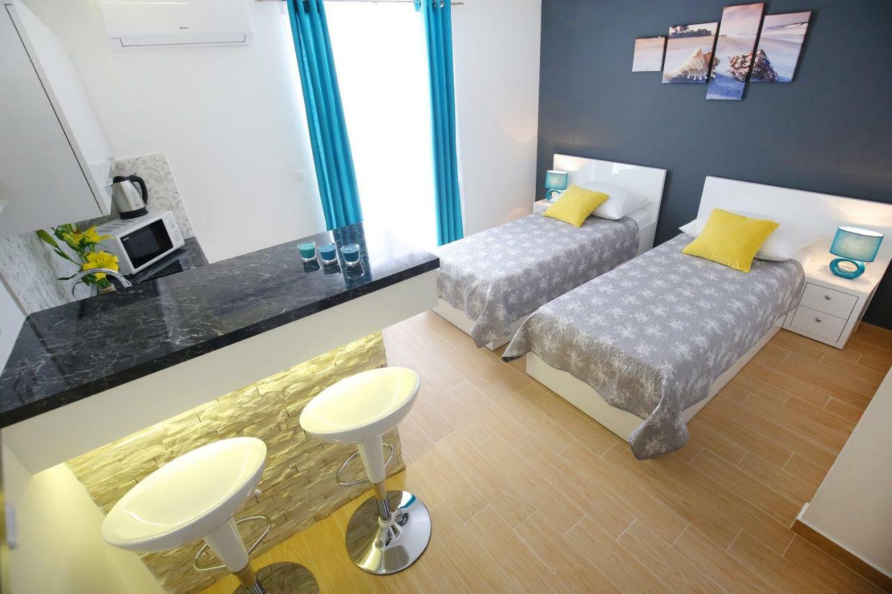 Apartments Madison Zadar Bagian luar foto