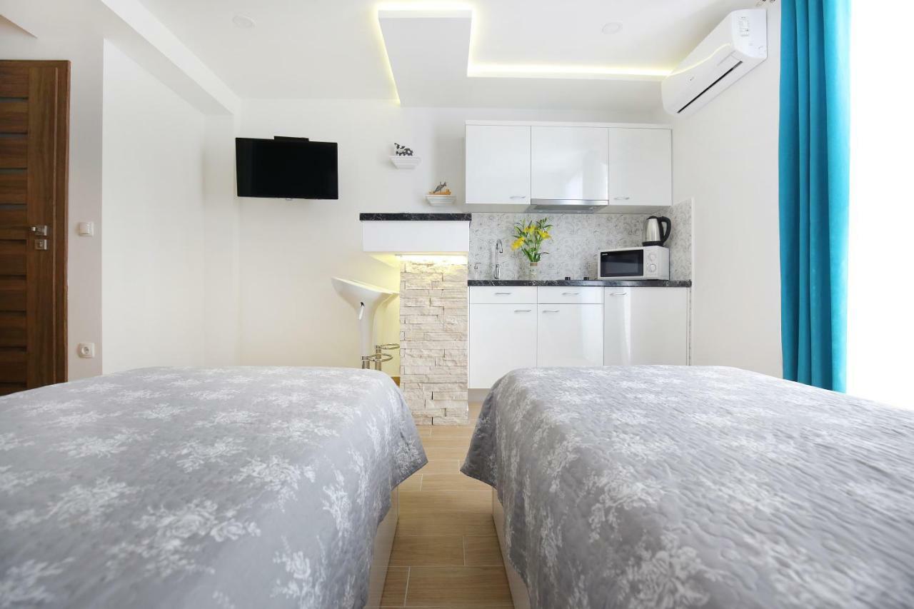 Apartments Madison Zadar Bagian luar foto